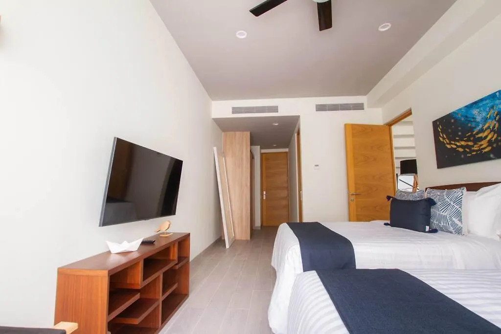 Amazing 2Br Penthouse With Private Rooftop Pool Playa del Carmen Apartament